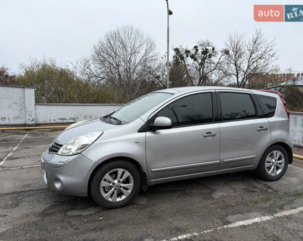 Сірий Ніссан Ноут, об'ємом двигуна 1.6 л та пробігом 166 тис. км за 6450 $, фото 4 на Automoto.ua