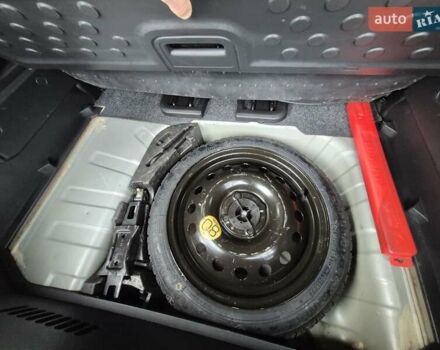 Серый Ниссан Ноут, объемом двигателя 1.4 л и пробегом 187 тыс. км за 5999 $, фото 19 на Automoto.ua