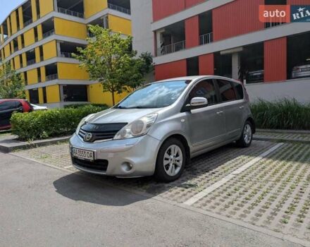 Серый Ниссан Ноут, объемом двигателя 1.6 л и пробегом 246 тыс. км за 6900 $, фото 5 на Automoto.ua