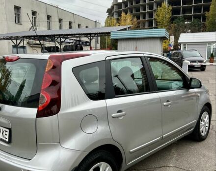 Серый Ниссан Ноут, объемом двигателя 1.6 л и пробегом 166 тыс. км за 7950 $, фото 3 на Automoto.ua