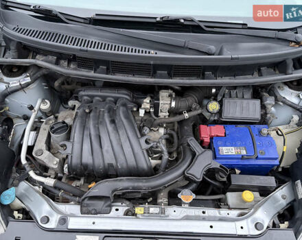 Сірий Ніссан Ноут, об'ємом двигуна 1.6 л та пробігом 166 тис. км за 6450 $, фото 21 на Automoto.ua