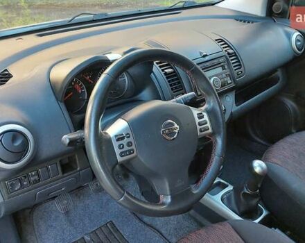 Сірий Ніссан Ноут, об'ємом двигуна 1.6 л та пробігом 183 тис. км за 5750 $, фото 22 на Automoto.ua