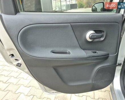 Серый Ниссан Ноут, объемом двигателя 1.4 л и пробегом 187 тыс. км за 5999 $, фото 18 на Automoto.ua