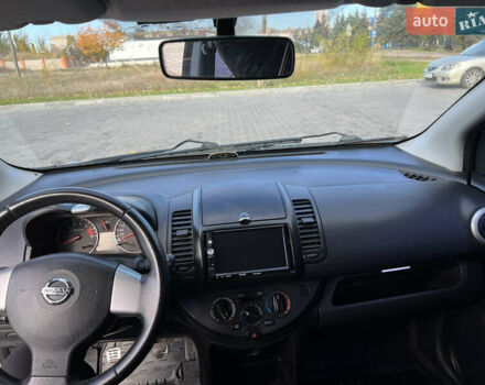 Ніссан Ноут 2010 у Кривому Розі на Automoto.ua Сірий Ніссан Ноут, об'ємом двигуна 1.39 л та пробігом 157 тис. км за 4500 $, фото 8 на Automoto.ua