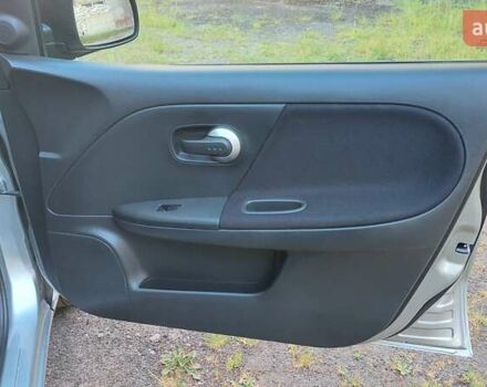 Сірий Ніссан Ноут, об'ємом двигуна 1.6 л та пробігом 183 тис. км за 5750 $, фото 28 на Automoto.ua