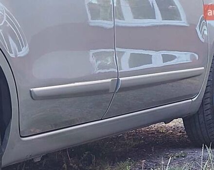 Сірий Ніссан Ноут, об'ємом двигуна 1.6 л та пробігом 183 тис. км за 5750 $, фото 14 на Automoto.ua