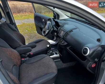 Сірий Ніссан Ноут, об'ємом двигуна 1.6 л та пробігом 159 тис. км за 6700 $, фото 35 на Automoto.ua