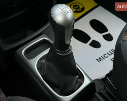 Сірий Ніссан Ноут, об'ємом двигуна 1.39 л та пробігом 122 тис. км за 4800 $, фото 14 на Automoto.ua