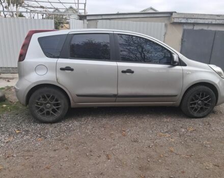 Сірий Ніссан Ноут, об'ємом двигуна 1.4 л та пробігом 118 тис. км за 6400 $, фото 4 на Automoto.ua