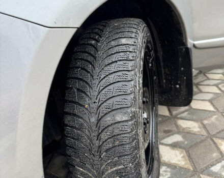 Серый Ниссан Ноут, объемом двигателя 1.6 л и пробегом 165 тыс. км за 6250 $, фото 36 на Automoto.ua