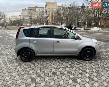 Серый Ниссан Ноут, объемом двигателя 1.6 л и пробегом 165 тыс. км за 6250 $, фото 11 на Automoto.ua