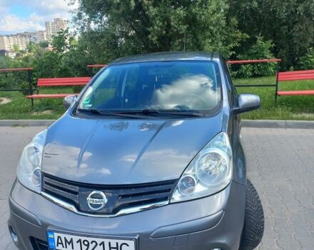 Сірий Ніссан Ноут, об'ємом двигуна 1.39 л та пробігом 157 тис. км за 5000 $, фото 1 на Automoto.ua