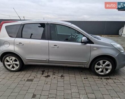 Серый Ниссан Ноут, объемом двигателя 1.4 л и пробегом 187 тыс. км за 6250 $, фото 5 на Automoto.ua