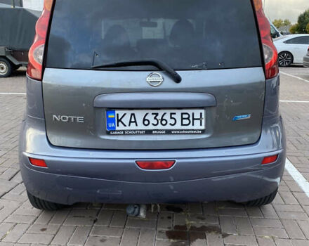 Серый Ниссан Ноут, объемом двигателя 1.46 л и пробегом 215 тыс. км за 5500 $, фото 3 на Automoto.ua