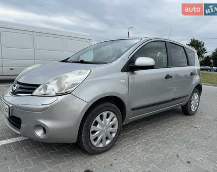 Сірий Ніссан Ноут, об'ємом двигуна 1.39 л та пробігом 128 тис. км за 5800 $, фото 4 на Automoto.ua