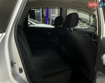 Ніссан Ноут 2011 у Одесі на Automoto.ua Сірий Ніссан Ноут, об'ємом двигуна 1.5 л та пробігом 49 тис. км за 6999 $, фото 17 на Automoto.ua