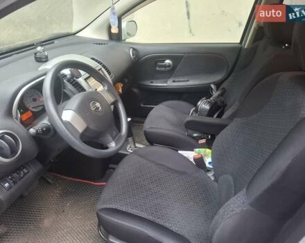 Серый Ниссан Ноут, объемом двигателя 1.5 л и пробегом 46 тыс. км за 8800 $, фото 4 на Automoto.ua