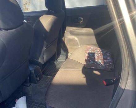 Ниссан Ноут 2011 в Чернигове на Automoto.ua Серый Ниссан Ноут, объемом двигателя 1.39 л и пробегом 159 тыс. км за 6500 $, фото 5 на Automoto.ua