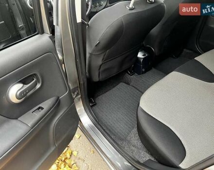 Серый Ниссан Ноут, объемом двигателя 1.39 л и пробегом 140 тыс. км за 6700 $, фото 25 на Automoto.ua