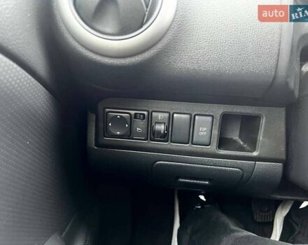 Серый Ниссан Ноут, объемом двигателя 1.39 л и пробегом 140 тыс. км за 6700 $, фото 28 на Automoto.ua