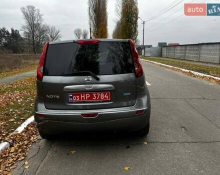 Серый Ниссан Ноут, объемом двигателя 1.39 л и пробегом 140 тыс. км за 6700 $, фото 5 на Automoto.ua