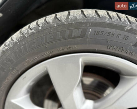 Серый Ниссан Ноут, объемом двигателя 1.6 л и пробегом 207 тыс. км за 7999 $, фото 39 на Automoto.ua