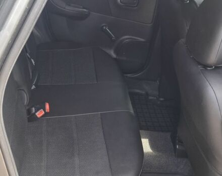 Серый Ниссан Ноут, объемом двигателя 1.4 л и пробегом 270 тыс. км за 5700 $, фото 6 на Automoto.ua