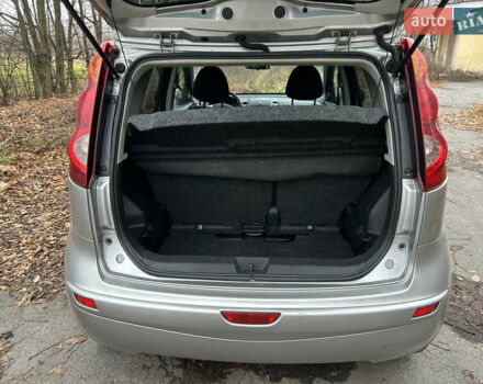 Серый Ниссан Ноут, объемом двигателя 1.4 л и пробегом 141 тыс. км за 5800 $, фото 4 на Automoto.ua