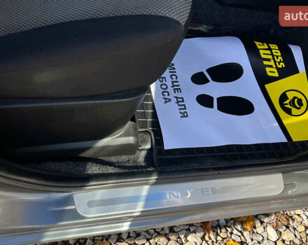Сірий Ніссан Ноут, об'ємом двигуна 1.46 л та пробігом 212 тис. км за 6000 $, фото 23 на Automoto.ua