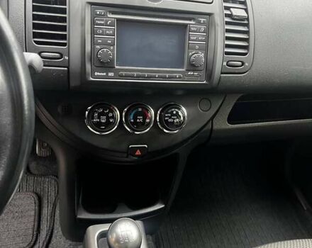 Серый Ниссан Ноут, объемом двигателя 1.39 л и пробегом 140 тыс. км за 6700 $, фото 15 на Automoto.ua