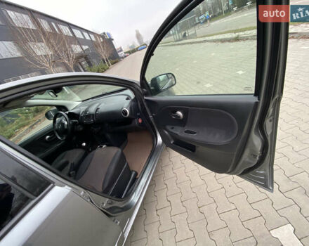 Серый Ниссан Ноут, объемом двигателя 1.4 л и пробегом 190 тыс. км за 5950 $, фото 30 на Automoto.ua