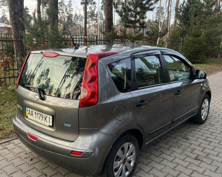 Серый Ниссан Ноут, объемом двигателя 1.4 л и пробегом 259 тыс. км за 6300 $, фото 4 на Automoto.ua