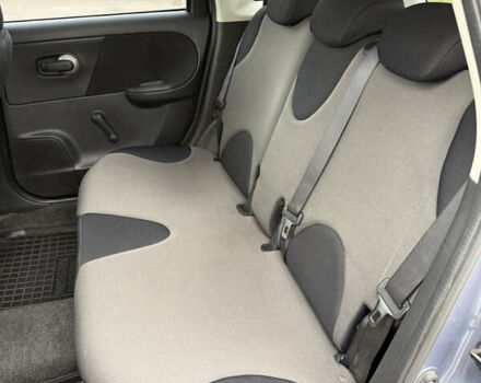 Серый Ниссан Ноут, объемом двигателя 1.6 л и пробегом 175 тыс. км за 5950 $, фото 4 на Automoto.ua