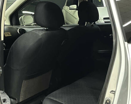 Ніссан Ноут 2011 у Одесі на Automoto.ua Сірий Ніссан Ноут, об'ємом двигуна 1.5 л та пробігом 49 тис. км за 6999 $, фото 13 на Automoto.ua