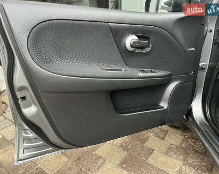 Сірий Ніссан Ноут, об'ємом двигуна 1.6 л та пробігом 149 тис. км за 6300 $, фото 13 на Automoto.ua