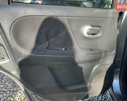 Сірий Ніссан Ноут, об'ємом двигуна 1.46 л та пробігом 212 тис. км за 6000 $, фото 26 на Automoto.ua