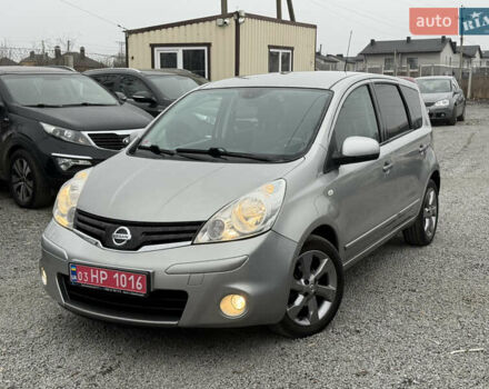 Серый Ниссан Ноут, объемом двигателя 1.6 л и пробегом 207 тыс. км за 7999 $, фото 2 на Automoto.ua