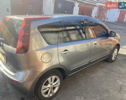 Ниссан Ноут 2011 в Чернигове на Automoto.ua Серый Ниссан Ноут, объемом двигателя 1.39 л и пробегом 159 тыс. км за 6500 $, фото 1 на Automoto.ua