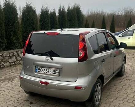 Серый Ниссан Ноут, объемом двигателя 1.39 л и пробегом 153 тыс. км за 5600 $, фото 4 на Automoto.ua