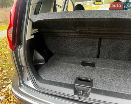 Серый Ниссан Ноут, объемом двигателя 1.39 л и пробегом 140 тыс. км за 6700 $, фото 45 на Automoto.ua