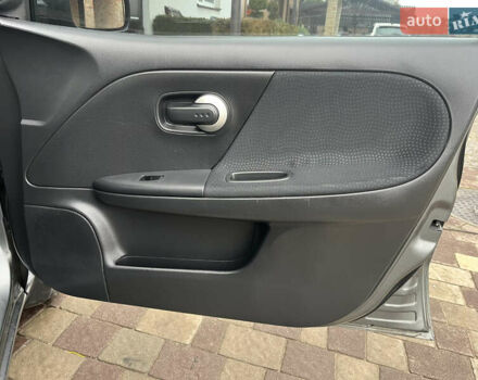 Сірий Ніссан Ноут, об'ємом двигуна 1.6 л та пробігом 149 тис. км за 6300 $, фото 11 на Automoto.ua