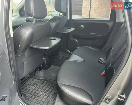 Сірий Ніссан Ноут, об'ємом двигуна 1.6 л та пробігом 149 тис. км за 6300 $, фото 9 на Automoto.ua