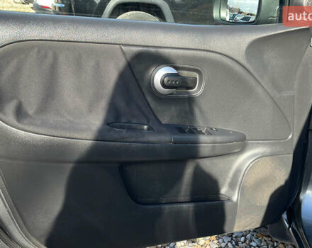 Сірий Ніссан Ноут, об'ємом двигуна 1.46 л та пробігом 212 тис. км за 6000 $, фото 25 на Automoto.ua