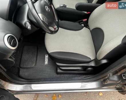 Серый Ниссан Ноут, объемом двигателя 1.39 л и пробегом 140 тыс. км за 6700 $, фото 18 на Automoto.ua