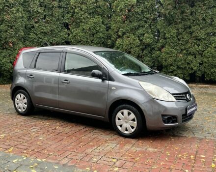 Серый Ниссан Ноут, объемом двигателя 1.6 л и пробегом 91 тыс. км за 7700 $, фото 1 на Automoto.ua