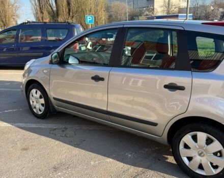 Сірий Ніссан Ноут, об'ємом двигуна 1.4 л та пробігом 227 тис. км за 5500 $, фото 5 на Automoto.ua