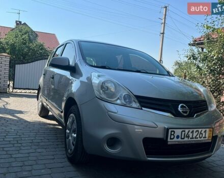 Серый Ниссан Ноут, объемом двигателя 1.4 л и пробегом 243 тыс. км за 5100 $, фото 4 на Automoto.ua