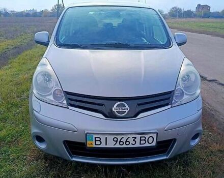 Сірий Ніссан Ноут, об'ємом двигуна 1.4 л та пробігом 210 тис. км за 6500 $, фото 4 на Automoto.ua