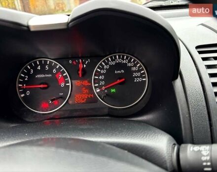 Сірий Ніссан Ноут, об'ємом двигуна 1.4 л та пробігом 210 тис. км за 6500 $, фото 12 на Automoto.ua