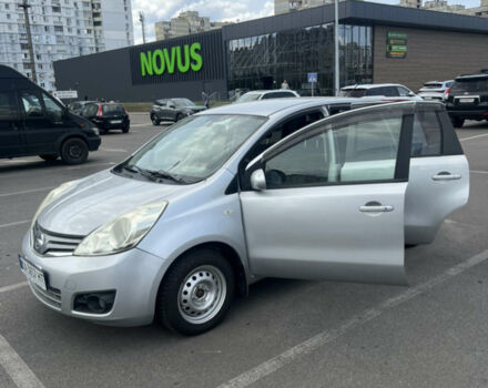 Сірий Ніссан Ноут, об'ємом двигуна 1.5 л та пробігом 55 тис. км за 6500 $, фото 4 на Automoto.ua